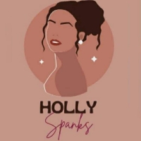 Holly Spanks